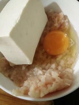 超级减肥的豆腐沙拉|给狗狗的第七道美食的做法 步骤3
