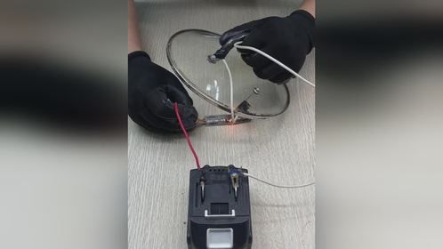 废旧锅盖变身点焊工具：铆钉与电池芯石墨棒焊接装置制作教程