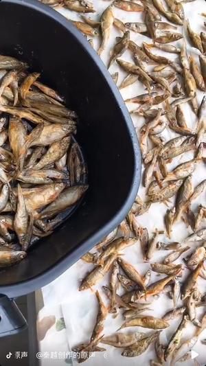 猫咪零食小鱼干的做法 步骤5