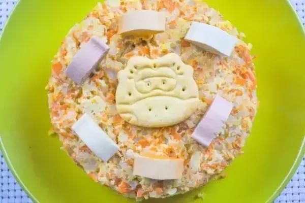 自制狗饭：美味的狗狗“生日蛋糕”