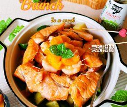 #刘畊宏女孩减脂饮食#三文鱼虾素什沙拉的做法