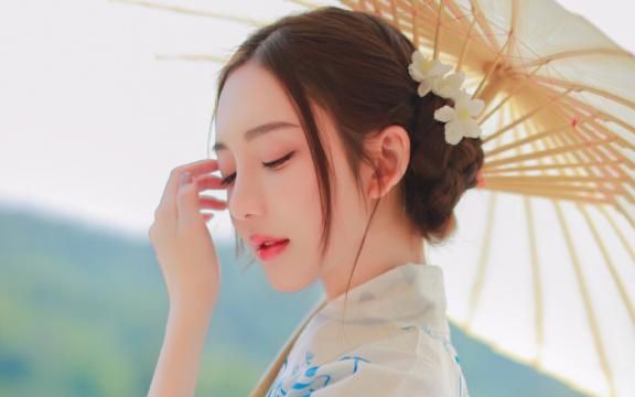 黄狗黑嘴金不换(养黑嘴狗对主人吉利吗)
