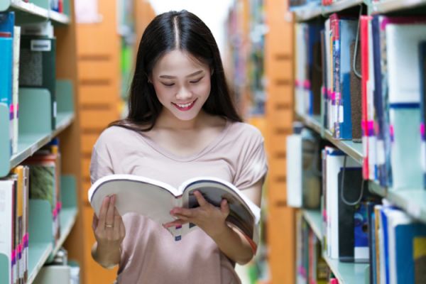 成都哪里有宠物学校