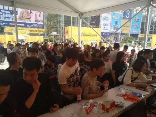 第七届成都宠博会火热进行时，未来两天精彩继续！