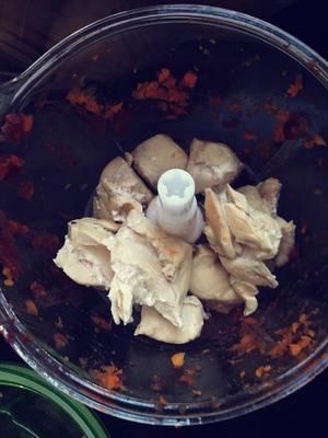 宠物零食—紫薯鸡胸肉饼干的做法 步骤2