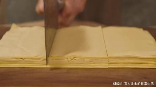 校门口阿姨的鸡汤豆腐皮儿