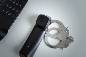 租房期间届满租客继续使用暖气怎么缴费