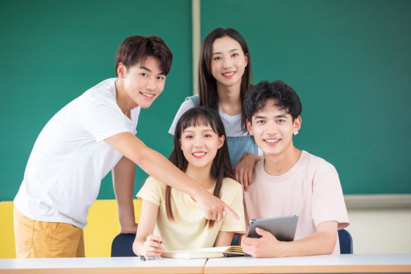 成都宠物医生技校