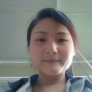清脆的修伟
