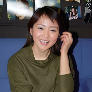李芳