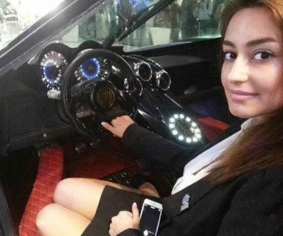迪拜土豪打造5000马力超跑，美女坐车内完全懵了