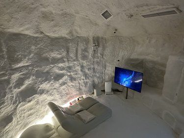 总要体验一次洞穴盐疗吧！