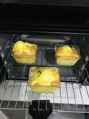 超级简单的宠物鸡肉蔬菜蛋挞、宠物零食、狗狗零食的做法 步骤7