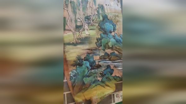 完美的人生是，留一半清醒，留一半醉意！