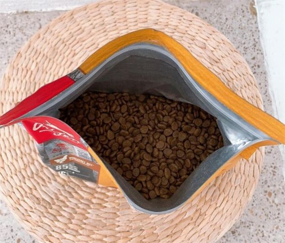 原始猎食渴望猫粮，为猫咪定制专属营养