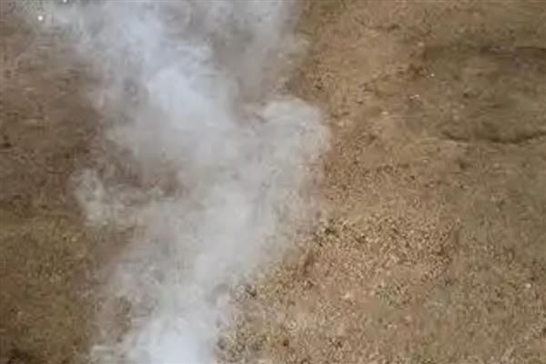 猪舍怎么进行空栏消毒，将舍内清洗干净后再喷洒消毒水