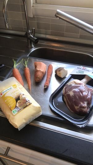 无添加自制鸭肉牛肉狗粮(不需要烤箱)的做法 步骤1