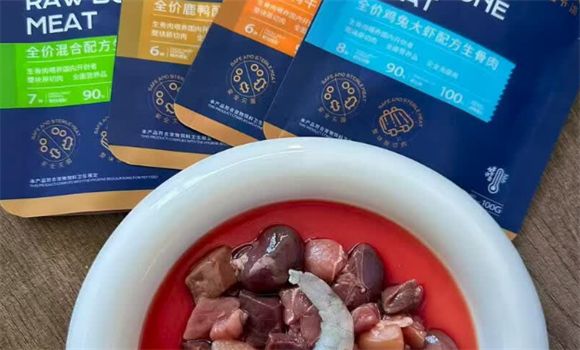 猫咪健康饮食指南,猫爷柒还原猫咪天然饮食系统!