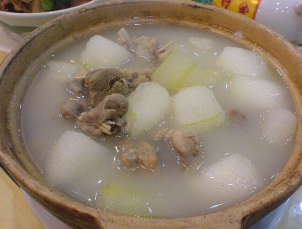 猫咪尿闭怎么办?3 步居家急救法 + 长期防复发指南