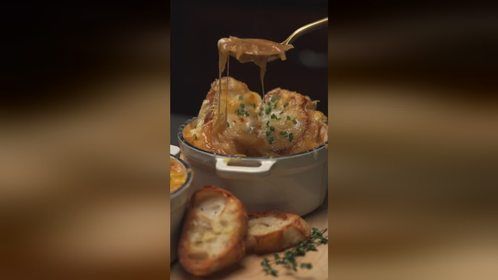 洋葱芝士面包看着流口水~