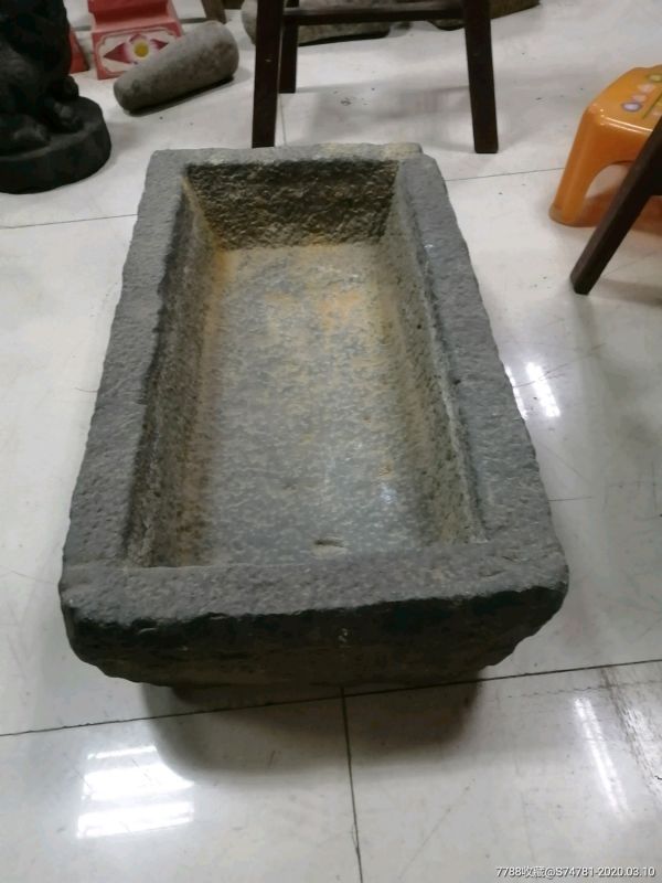 青石猪槽