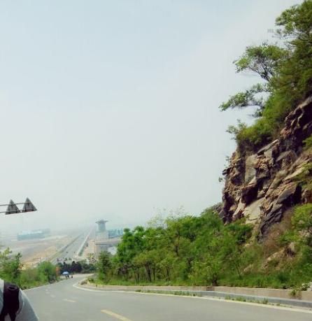 都说养狗后不能旅游,给你一个带上狗狗旅游的攻略