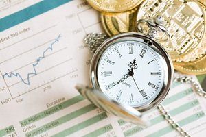 制造不在场证据男子杀“回马枪”盗走舍友钱包