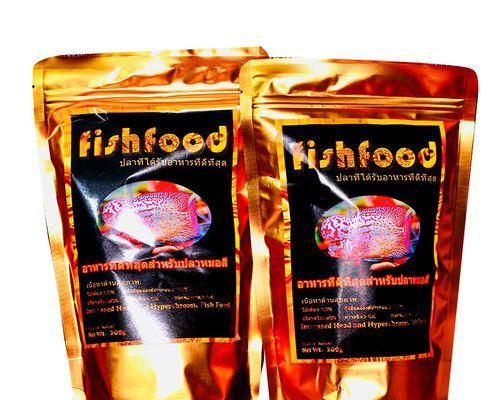 罗汉鱼的饲料选择与科学养殖（罗汉鱼饲料的种类和适宜品质探究）