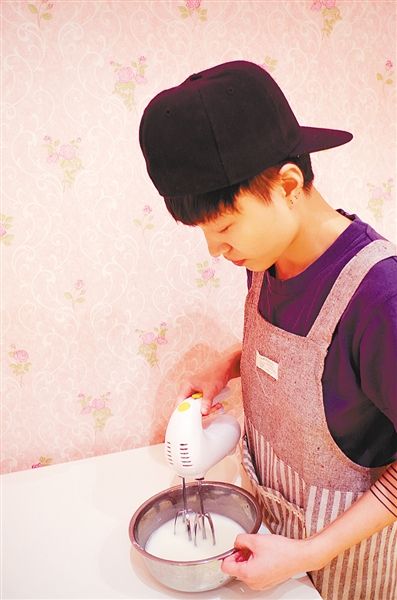 夏睿是个帅小伙