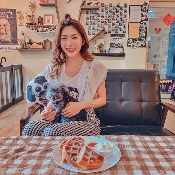 台北寵物餐廳_四目咖啡