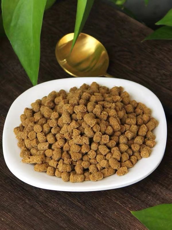 亮泽毛发宠物犬粮