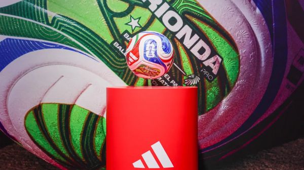 阿迪达斯亮相进博会：以顶尖产品拥抱中国机遇，26年FIFA世界杯产品全场吸睛