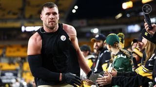 Steelers Insider Reveals Timeline For TJ Watt To Return (Steelers News). Photo by Jared Wickerham / Pittsburgh Steelers