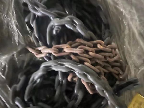 电梯链条200吨左右废铁价处理