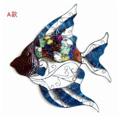 地中海风格家居装饰 铁艺鱼壁饰 会客室创意墙饰客厅 墙壁挂饰 背景墙年年有鱼挂件 复古宾馆酒吧墙饰 经典雌雄造型的一对鱼，色彩绚丽、繁复热烈的近乎疯狂的绚丽就如那热恋的有情人一样。《寓意年年有鱼》