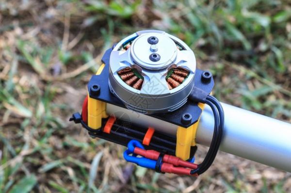 小型电动发机高清图片