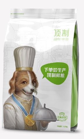 自制狗粮风险高，宠物健康隐患多。