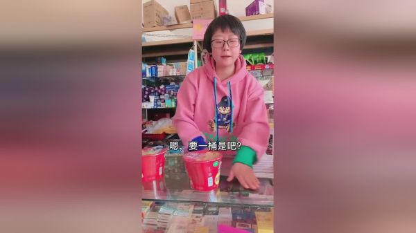 小朋友的一句哥哥我们一起吃听着心酸了善良的孩子最可爱