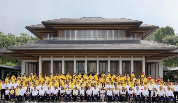 又一千亿跨界企业，加码宠物赛道