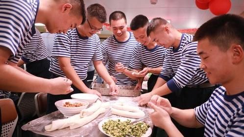 大洋深处的柔情牵挂