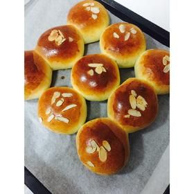 超软牛奶小餐包