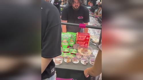 中国宠物用品登陆美国爬宠展Safecar舒孚卡宠物托运进出口