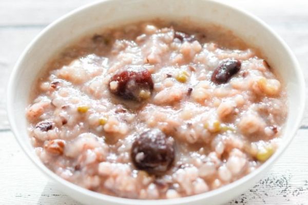 适合脾虚者吃的15种食物 适合脾虚的人吃的食物 脾胃虚弱一日三餐食谱