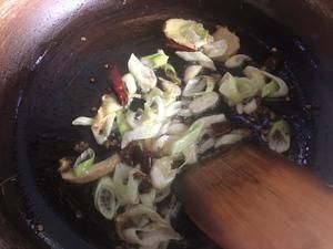 鸡腿肉拌饭的做法 步骤5