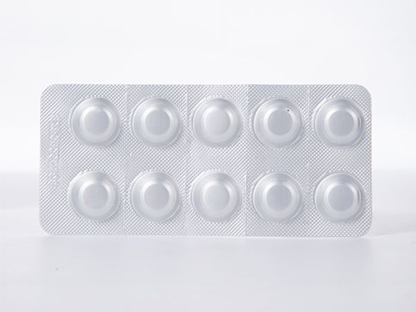 在猫传腹治疗后是否会影响猫咪的行为习惯？ 