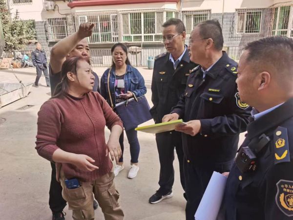 加强监督检查 规范市场秩序相关图片