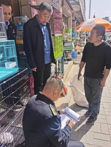 加强监督检查 规范市场秩序相关图片