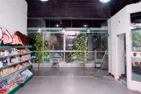 贝蒂宠物店面