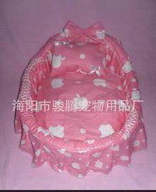 厂家批发供应国内外热销款宠物窝 纯棉可拆洗狗窝维尼熊狗窝
