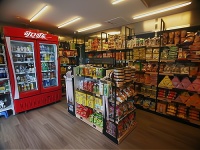 在小区高层开启人生新篇章：美容美发、家庭影院、健身房、快递代收点、宠物店，你准备好了吗？